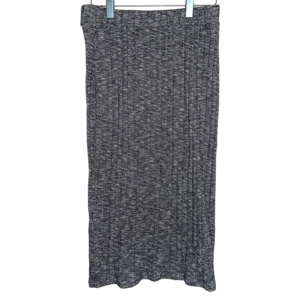 Cover Stitched Black and Grey Pencil Skirt Size Large.